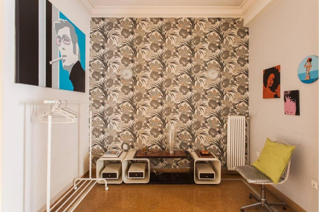 Mid Century 3 Bdr City Centre Townhouse Афины Экстерьер фото